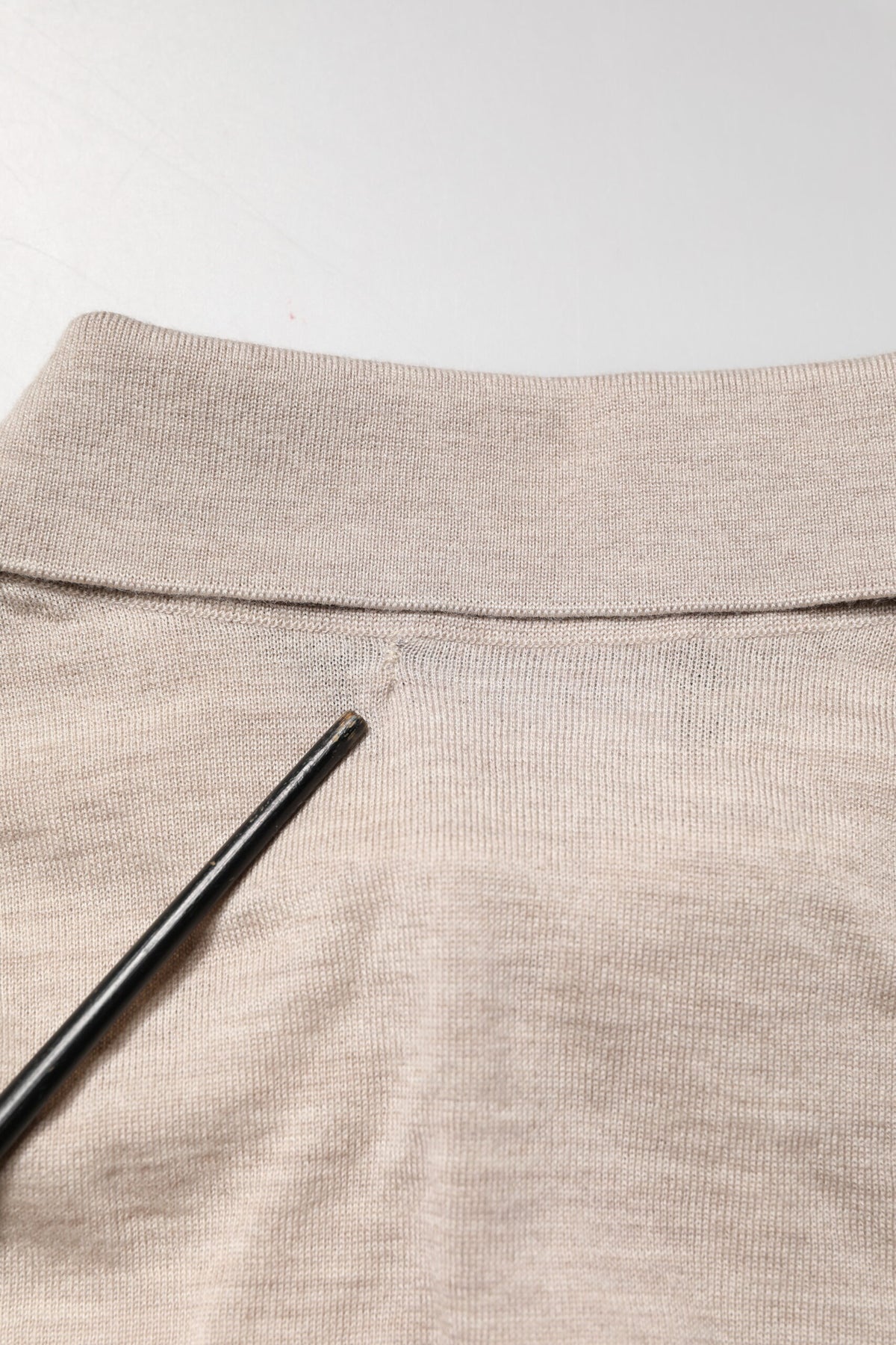 Dolce & Gabbana Beige Cashmere Collared PoloPullover Sweater