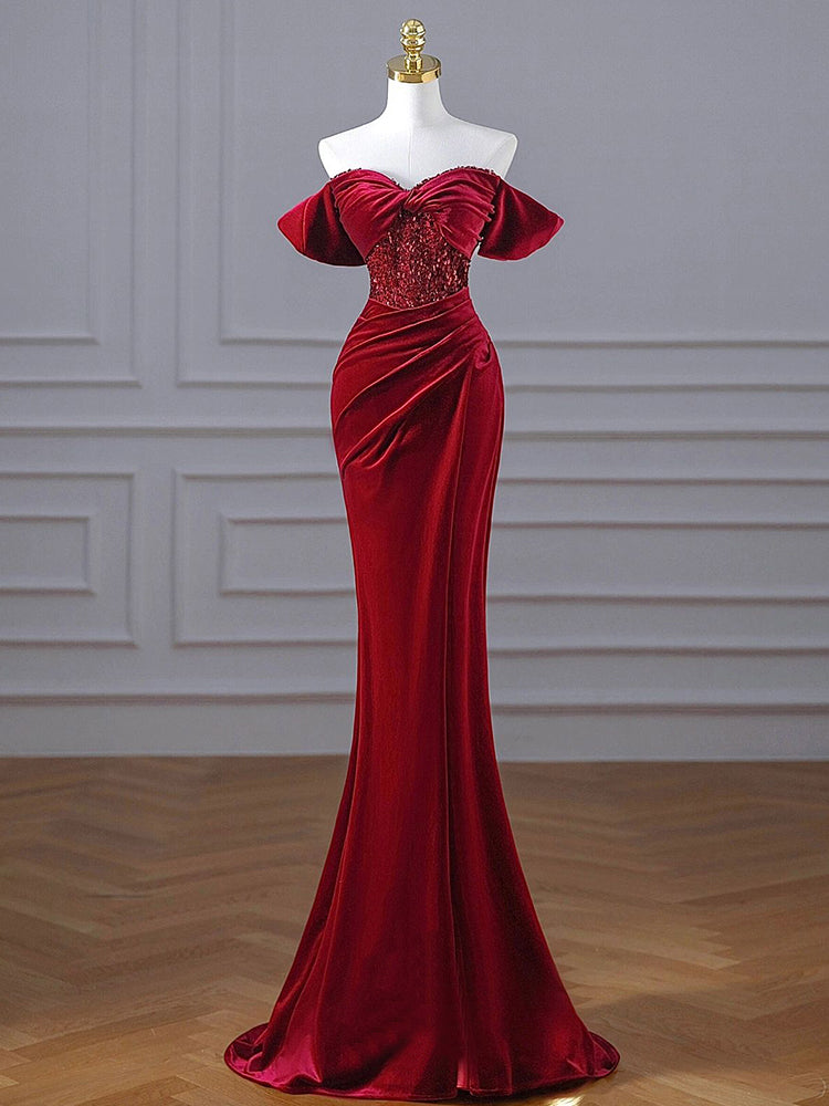 The Windsor Velvet Evening Gown – Ruby Red