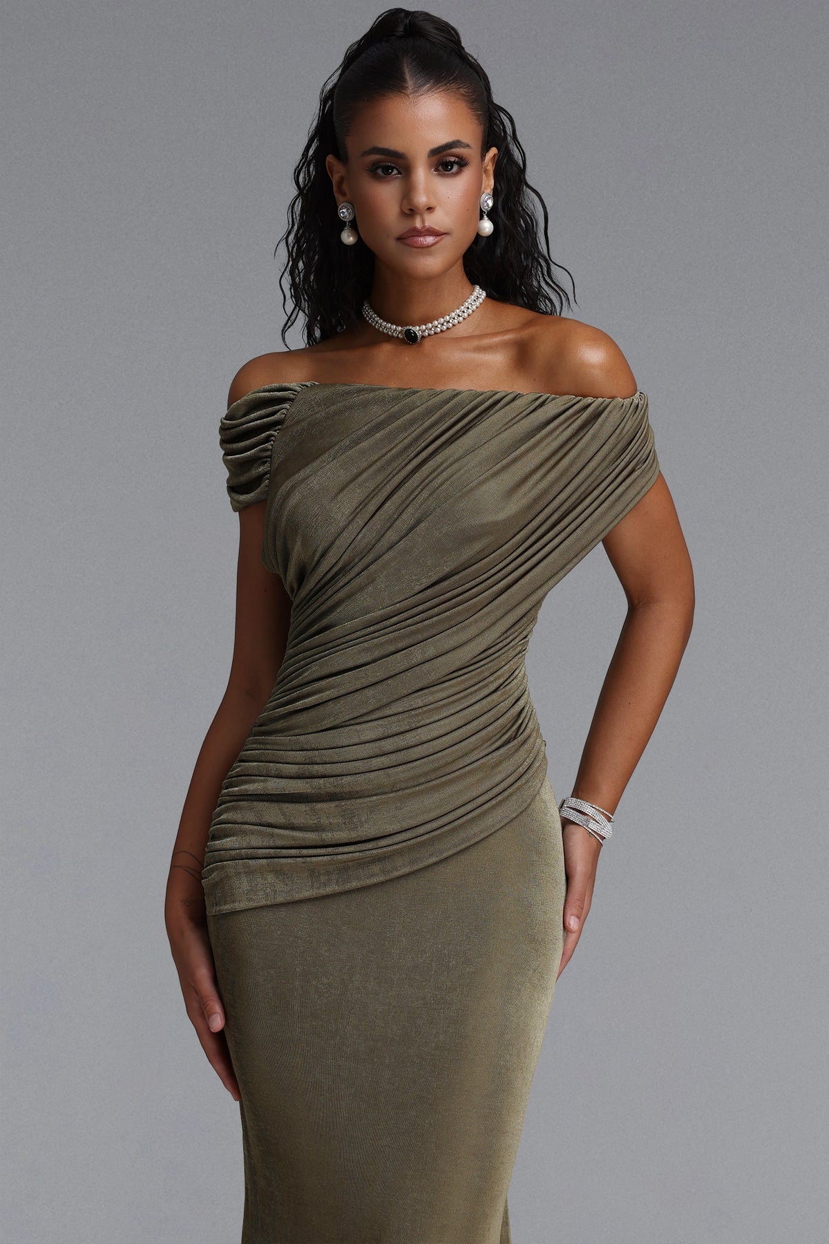 Slaia Minimalist Off Shoulder Diagonal Ruched Knit Maxi Dress