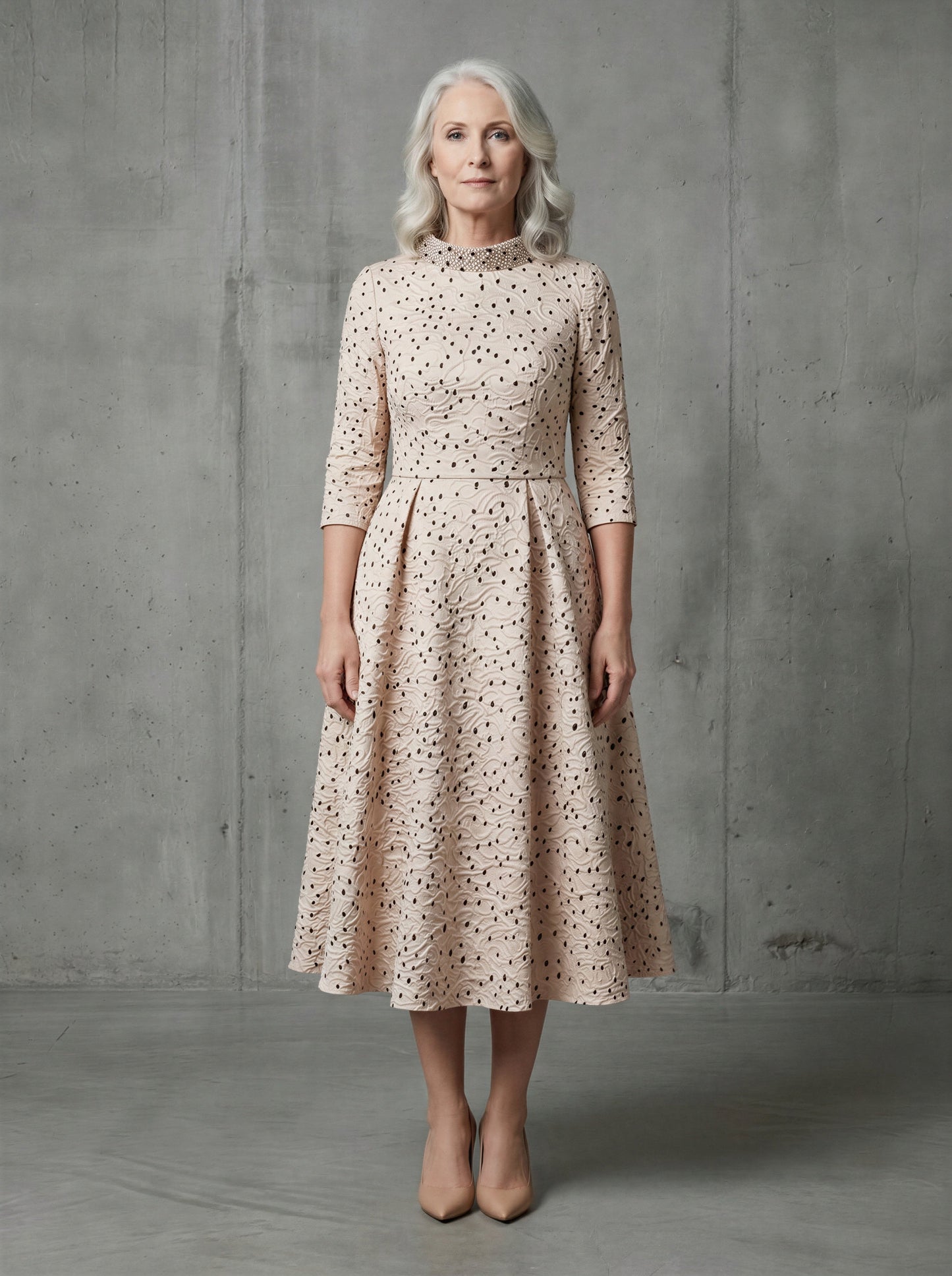 The polka-choker retro mum bridal dress